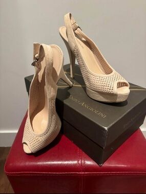 Enzo Angiolini new suede sandals